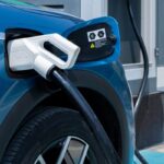Les avantages d'installer des bornes de recharge pour véhicules électriques en copropriété borne-de-recharge-pour-vehicule-electrique